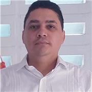 profesor con experiencia para el apoyo de clases virtuales